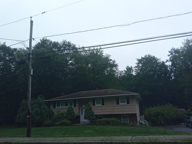 property at 225 Hempstead Rd