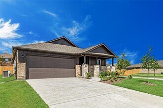 6702 Pattison Ln in Greenville, TX - Building Photo - Building Photo