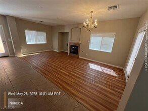 940 Contadero Pl in Las Vegas, NV - Building Photo - Building Photo
