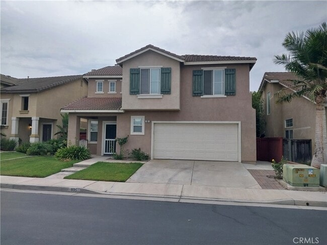 935 Redtail Dr