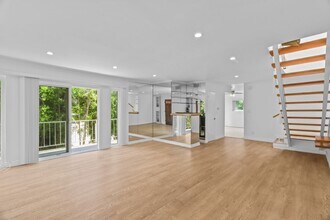 4610 Densmore Ave in Los Angeles, CA - Building Photo - Building Photo