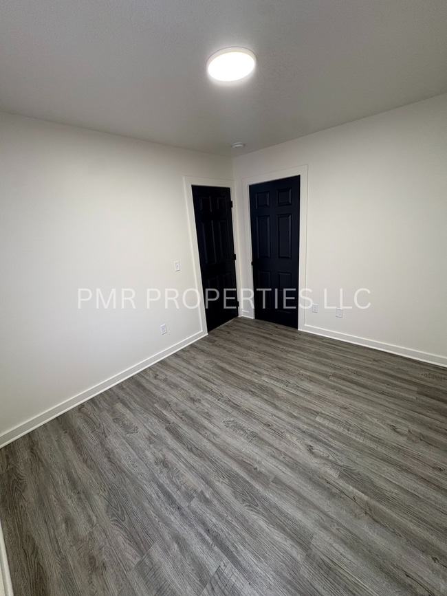 831 S 19th St in St. Joseph, MO - Building Photo - Building Photo