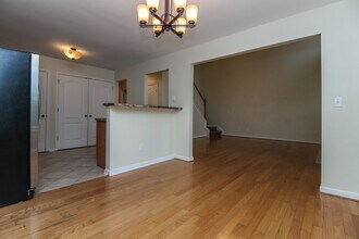 6795 White Walnut Way in Braselton, GA - Foto de edificio - Building Photo