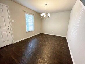 1544 Chama Dr in Fort Worth, TX - Foto de edificio - Building Photo