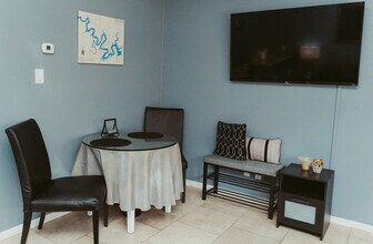 3308 Parliament Cove, Unit SI ID1295602P in Lago Vista, TX - Building Photo - Building Photo