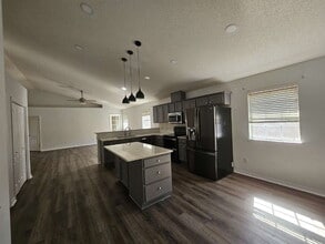 647 Mozingo Ln in Pensacola, FL - Building Photo - Building Photo