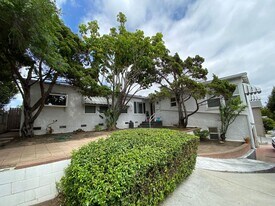 5053 College Ave in San Diego, CA - Building Photo