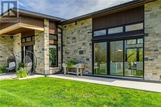 8 Headlands Way in Leeds and The Thousand Islands, ON - Building Photo - Building Photo