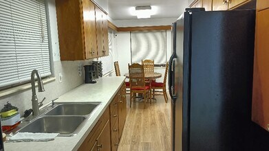 557 Laker Wy in Riverdale, UT - Building Photo - Building Photo