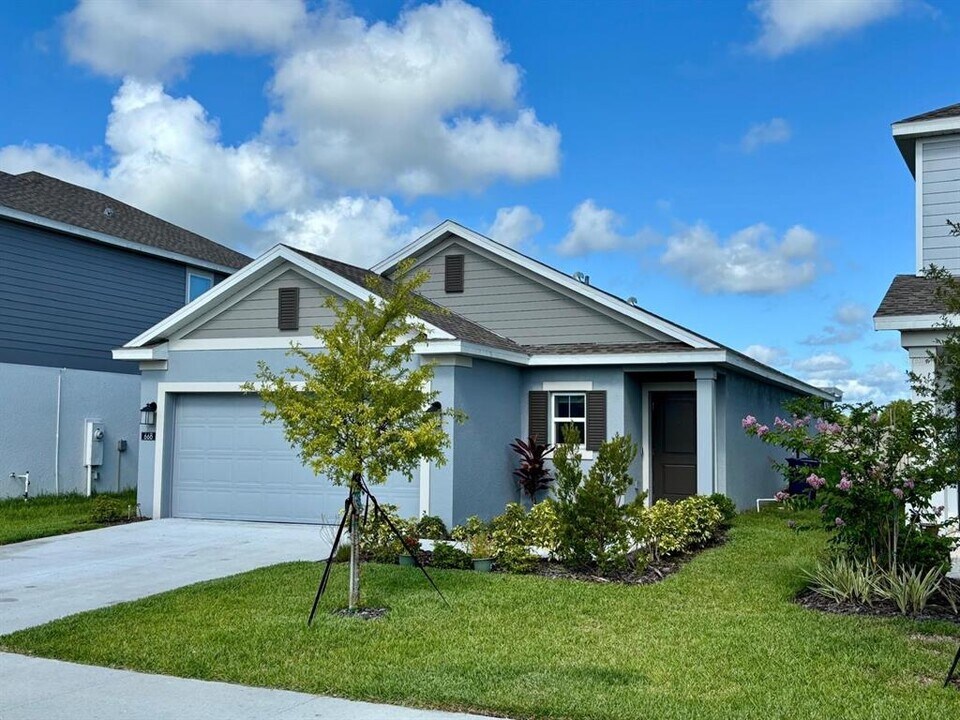 668 Reggie Rd in Winter Haven, FL - Building Photo