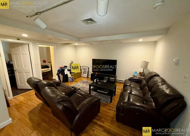 property at 298 Marlborough St