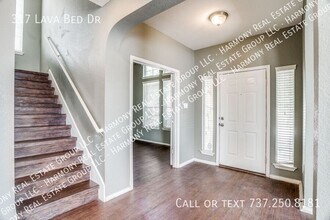 317 Lava Bed Dr in Pflugerville, TX - Building Photo - Building Photo