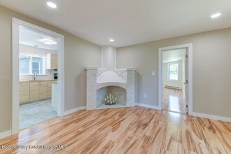 3956 US-9W in Saugerties, NY - Building Photo - Building Photo