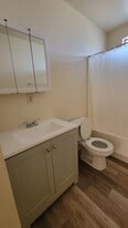 15549 Barranca Way, Unit 3 in Victorville, CA - Building Photo