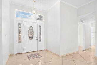 316 Colony Ct in Kissimmee, FL - Building Photo - Building Photo