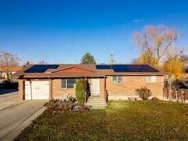 2730 W 7460 S in West Jordan, UT - Building Photo