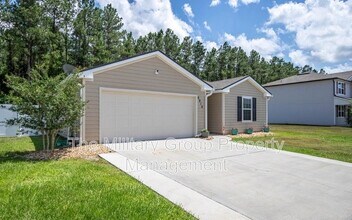 6914 Sandle Dr in Jacksonville, FL - Building Photo - Building Photo