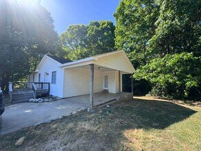 224 Pond Ave in Clayton, NC - Building Photo - Building Photo