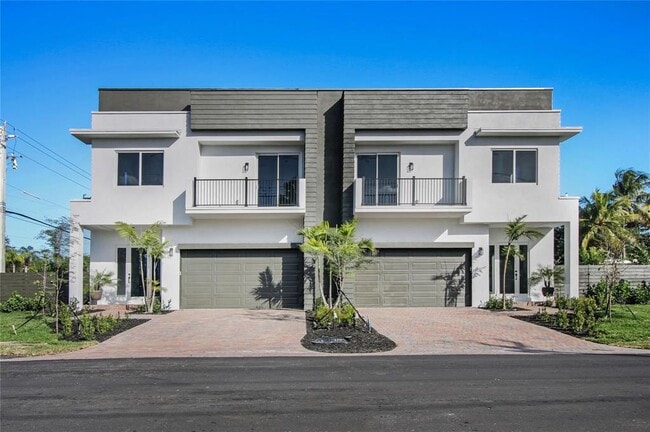 2004 SW 15th Ave in Fort Lauderdale, FL - Building Photo - Building Photo