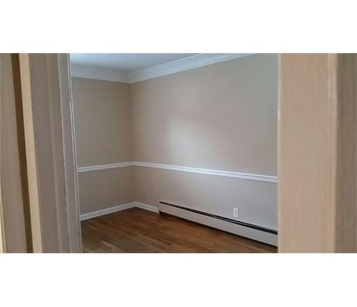 104 Colletti Ct in Jamesburg, NJ - Foto de edificio - Primary Photo