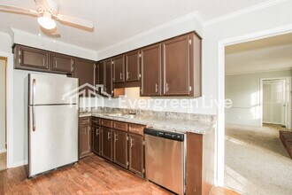 213 Andover Cir in Irmo, SC - Building Photo - Building Photo