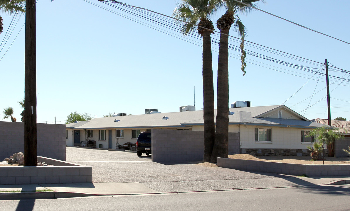 11411-11425 N 83rd Ave in Peoria, AZ - Foto de edificio