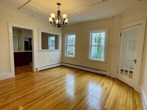 216 Front St in Exeter, NH - Building Photo - Building Photo