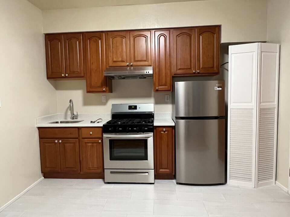 841 Clay St in San Francisco, CA - Building Photo