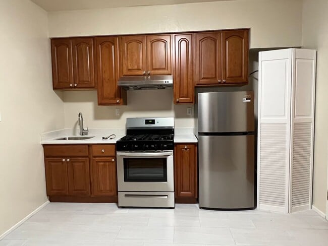 property at 841 Clay St