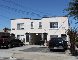 6239-6241 Riverside Ave Apartments