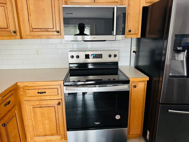 560 Old Humboldt Rd in Jackson, TN - Building Photo - Building Photo