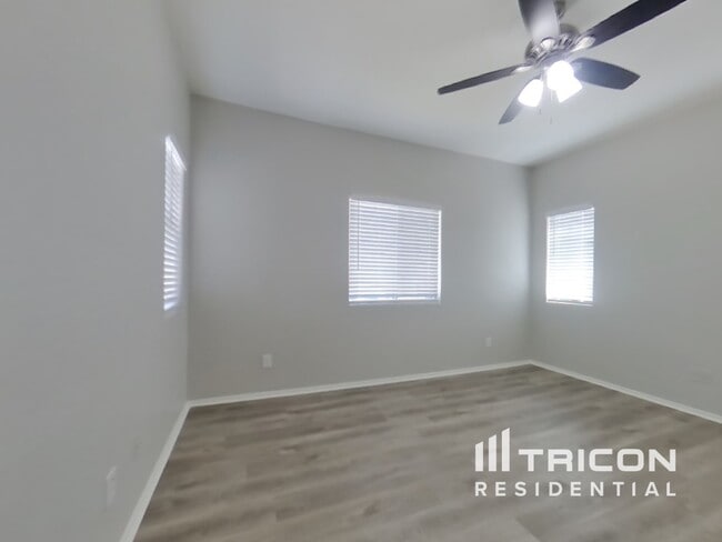 14953 N 142nd Dr. in Surprise, AZ - Building Photo - Building Photo