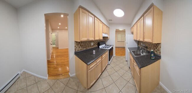 15 Brevoort Dr in Pomona, NY - Building Photo - Building Photo