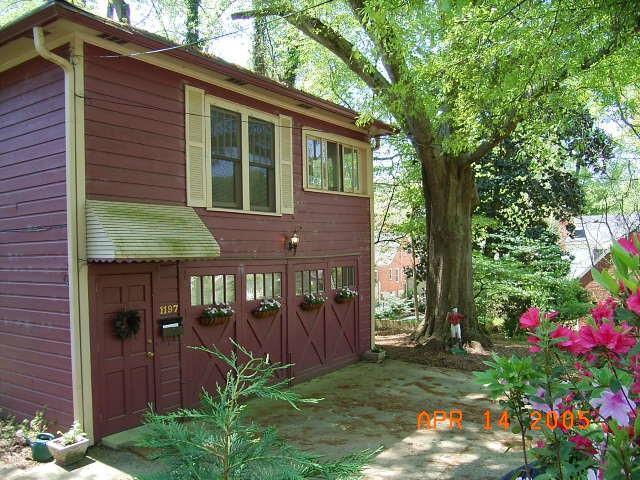 1197 Stillwood Dr NE in Atlanta, GA - Foto de edificio - Building Photo