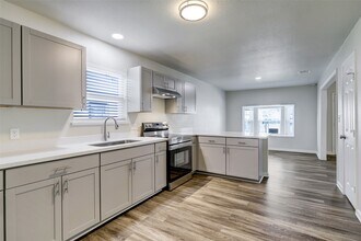 3918 Cosby St in Houston, TX - Building Photo - Building Photo