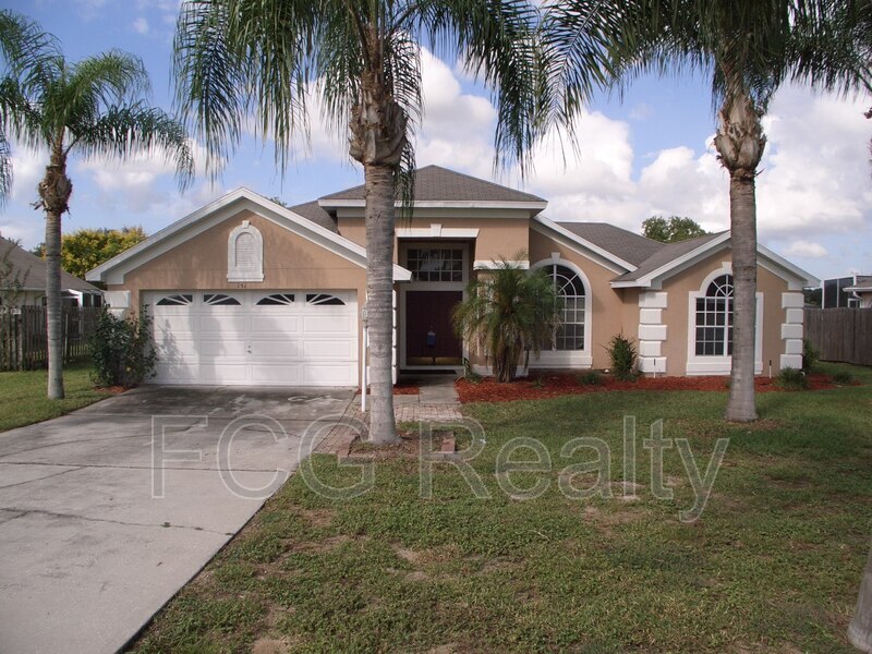 151 Bent Oak Loop in Davenport, FL - Building Photo