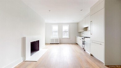 148-09 Northern Blvd in Queens, NY - Building Photo - Building Photo