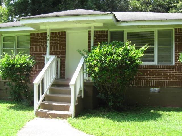 property at 2037 Rosewood Rd