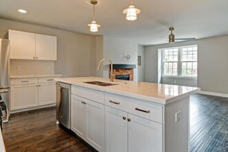 48 Aston Row Ln in Columbus, OH - Building Photo - Building Photo