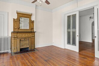 407 Warren St in Hudson, NY - Building Photo - Building Photo