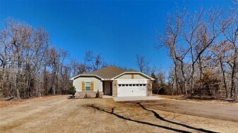 16971 Buck Cir in Oklahoma City, OK - Building Photo