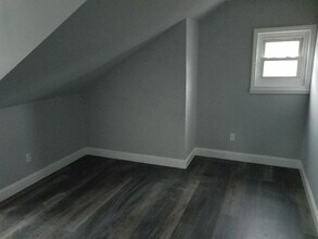 353 Oakland Ave in Pittsburgh, PA - Building Photo - Building Photo