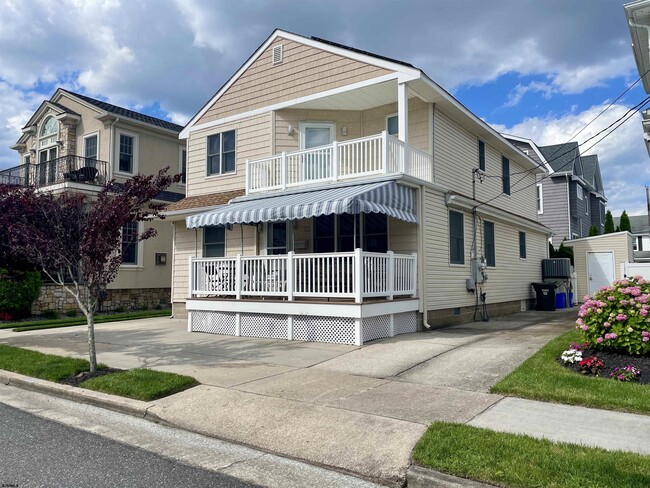 property at 13 S Kenyon Ave