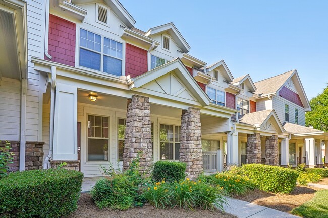 Greenway at Mallard Creek in Charlotte, NC - Foto de edificio - Building Photo