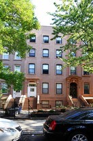 71 1st Pl in Brooklyn, NY - Building Photo