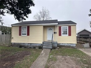 7912 Richard St in Metairie, LA - Building Photo - Building Photo