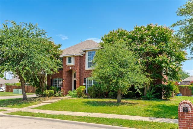 property at 6902 Amesbury Ln