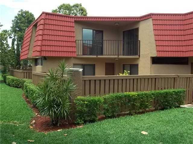 8171 Severn Dr in Boca Raton, FL - Building Photo - Building Photo