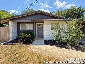 property at 118 Starlight Terrace
