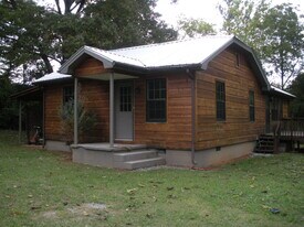 12 Farmer Rd NW in Cartersville, GA - Building Photo